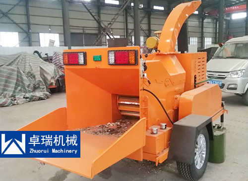 大型樹(shù)枝粉碎機(jī)